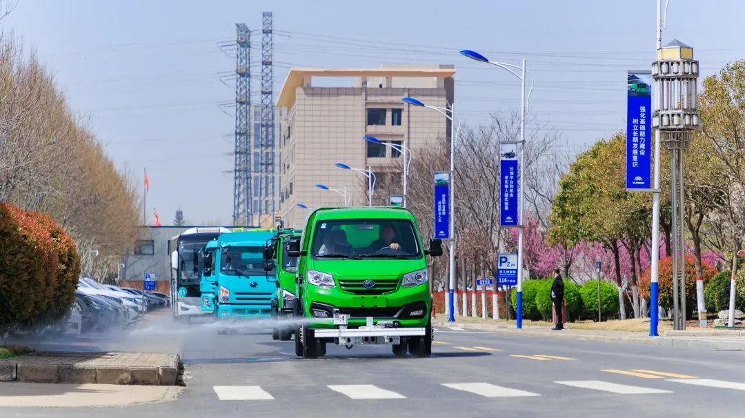 創新升級,硬核實力┃高速公路清掃新選擇 圖片