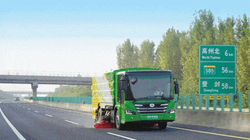 創新升級,硬核實力┃高速公路清掃新選擇 圖片