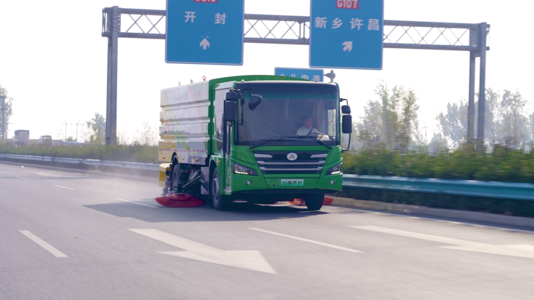 創新升級,硬核實力┃高速公路清掃新選擇 圖片